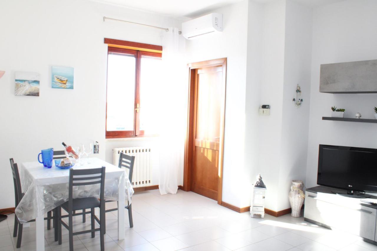 Casa Rosetta Apartment เลชเช ภายนอก รูปภาพ